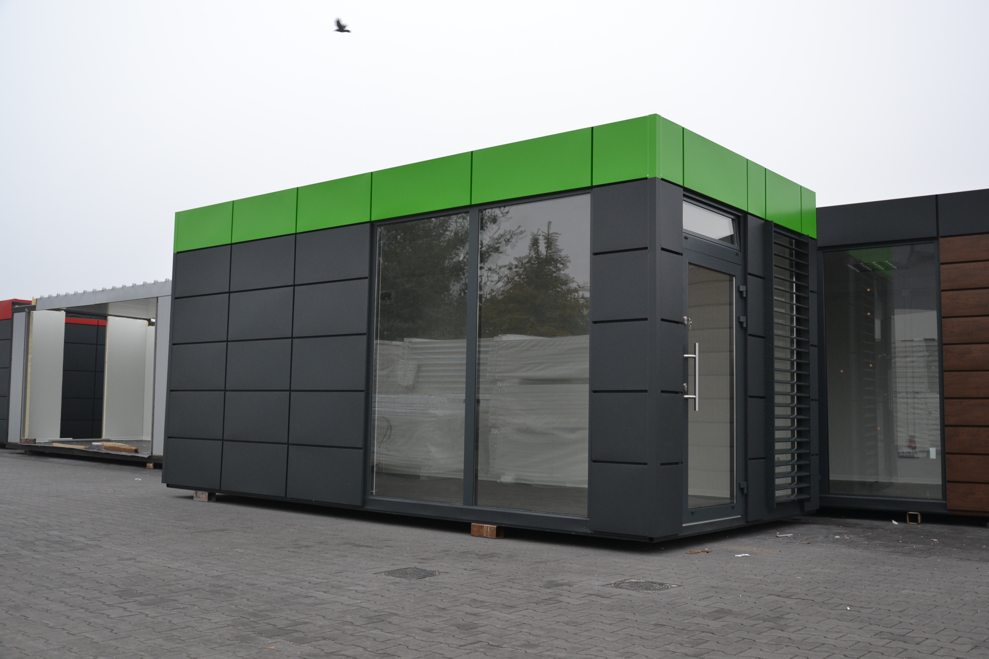 Sales Container Green Line